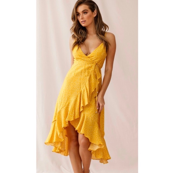 Selfie Leslie Dresses & Skirts - NWT Selfie Leslie Yellow Wrap Ruffle Hem Dress - S